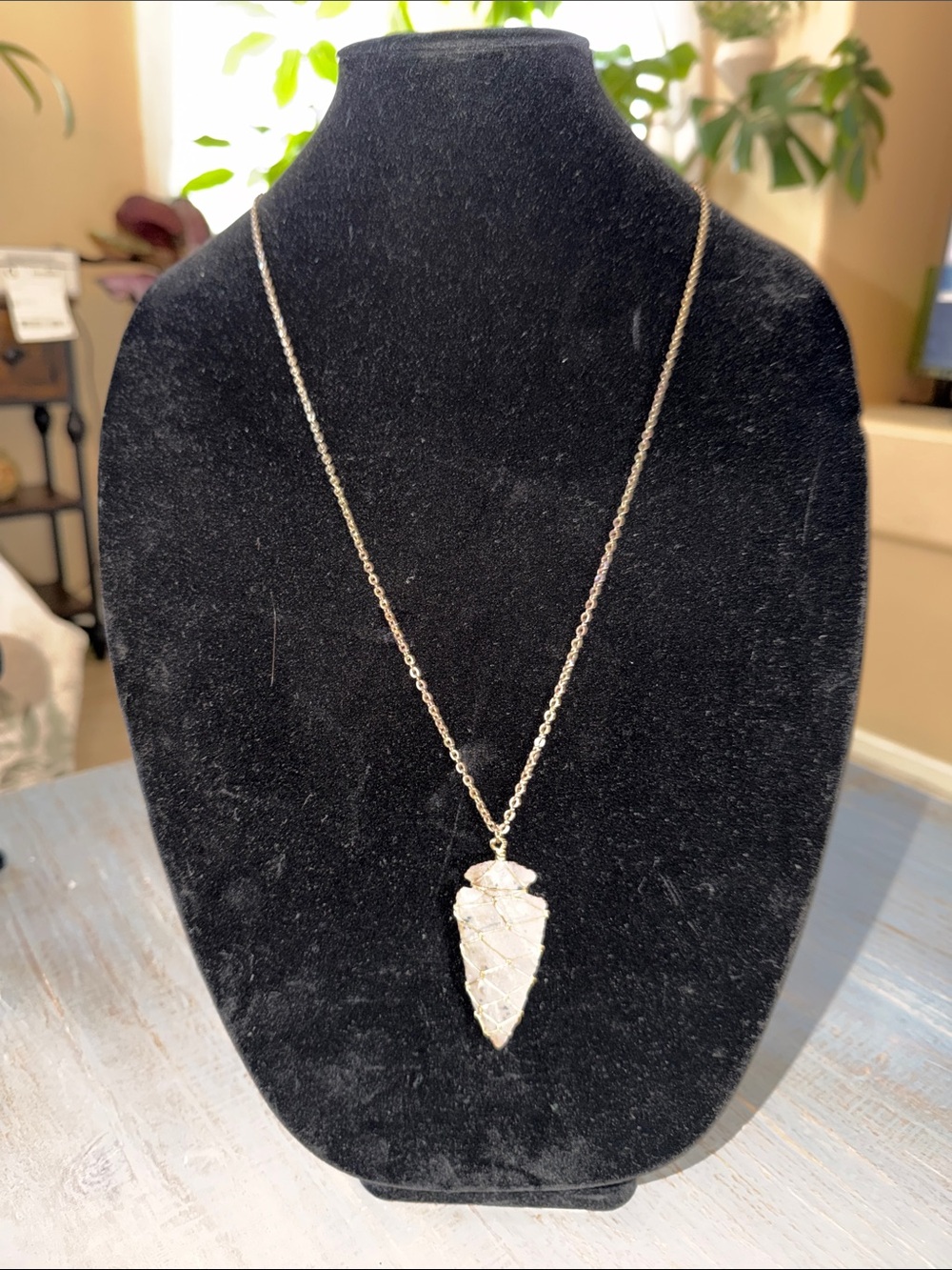 ZAD Gold-Tone Chain with White Arrowhead Pendant